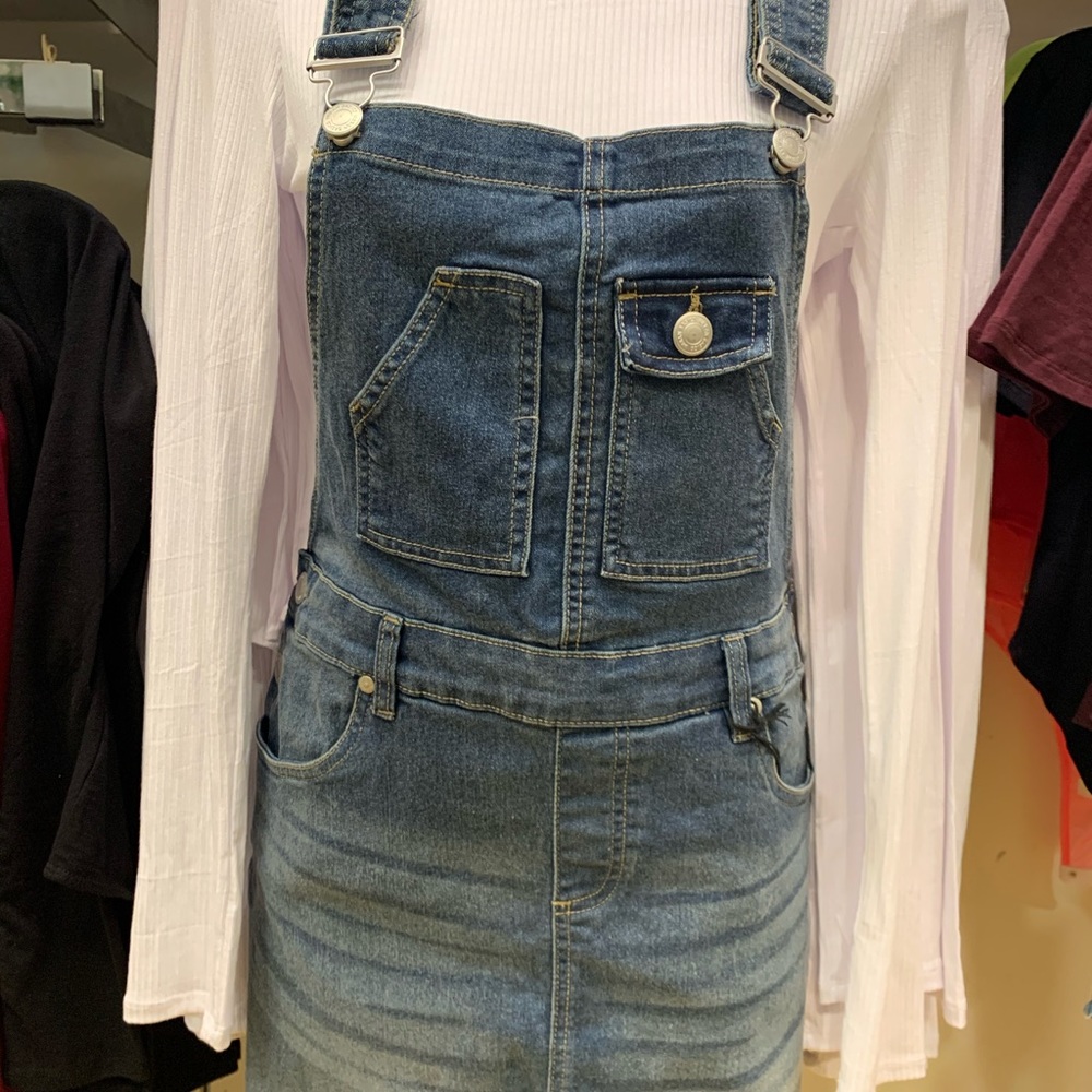 Overall skirt new !